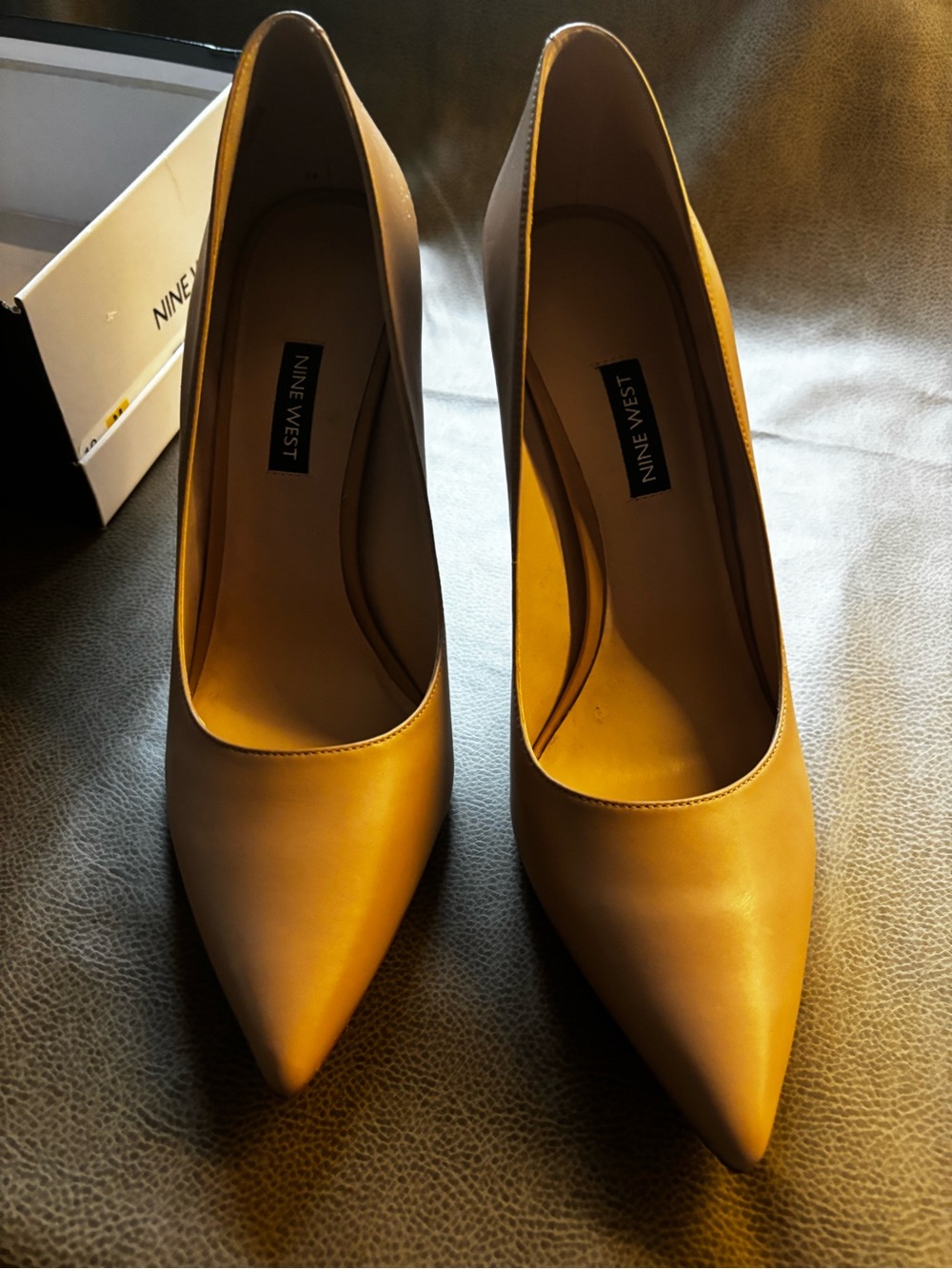 Nine West Women's Camel/Tan Pointed-Toe Leather Pumps